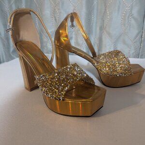 No brand gold shoe - 42